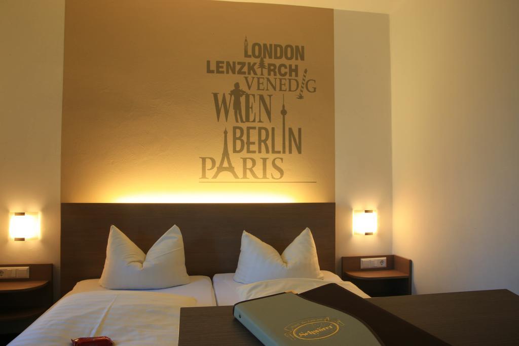 Hotel Restaurant Schwoerer 伦茨基希 客房 照片