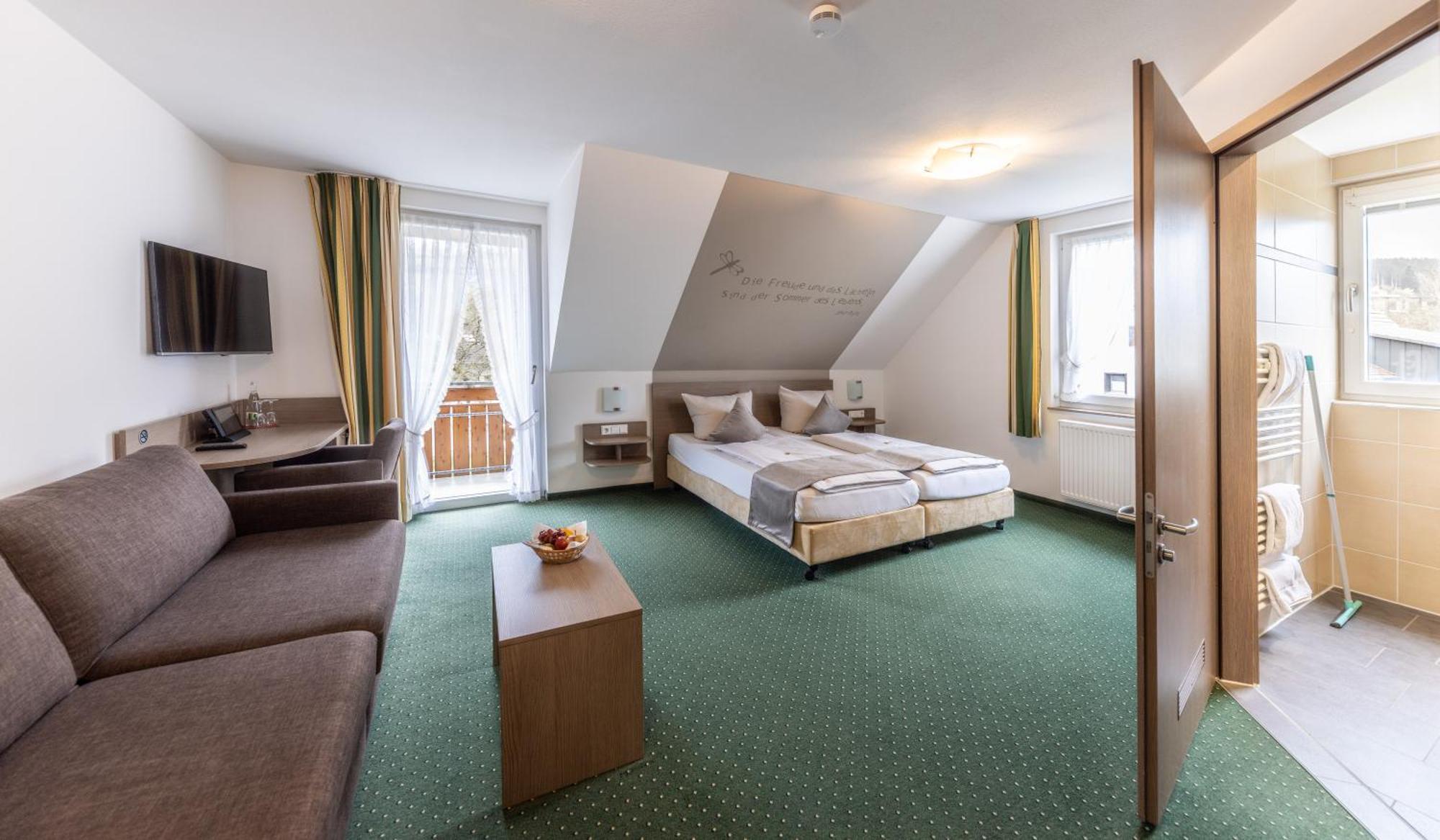 Hotel Restaurant Schwoerer 伦茨基希 外观 照片