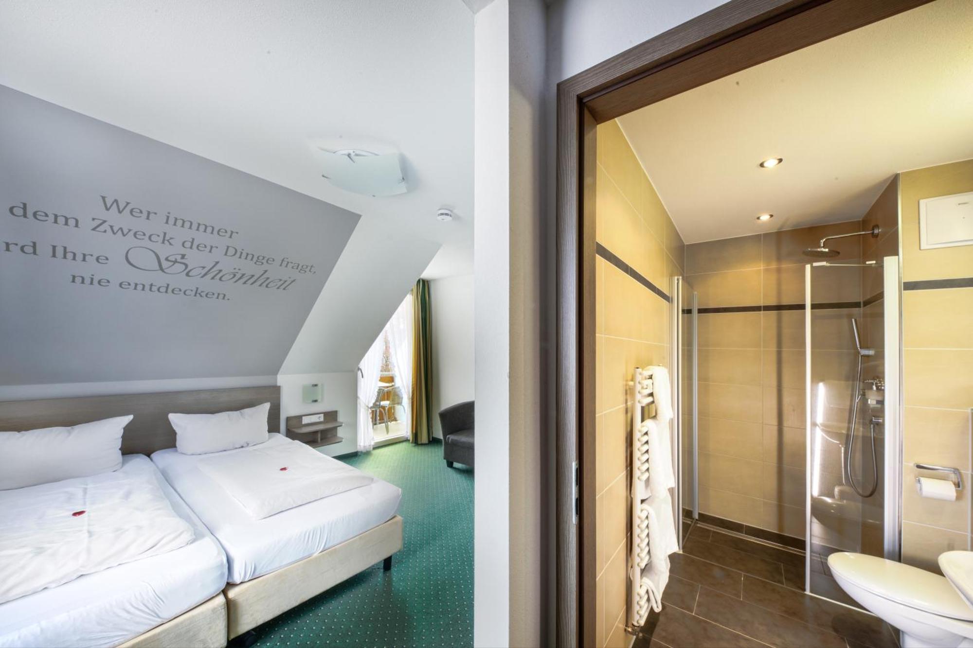 Hotel Restaurant Schwoerer 伦茨基希 客房 照片