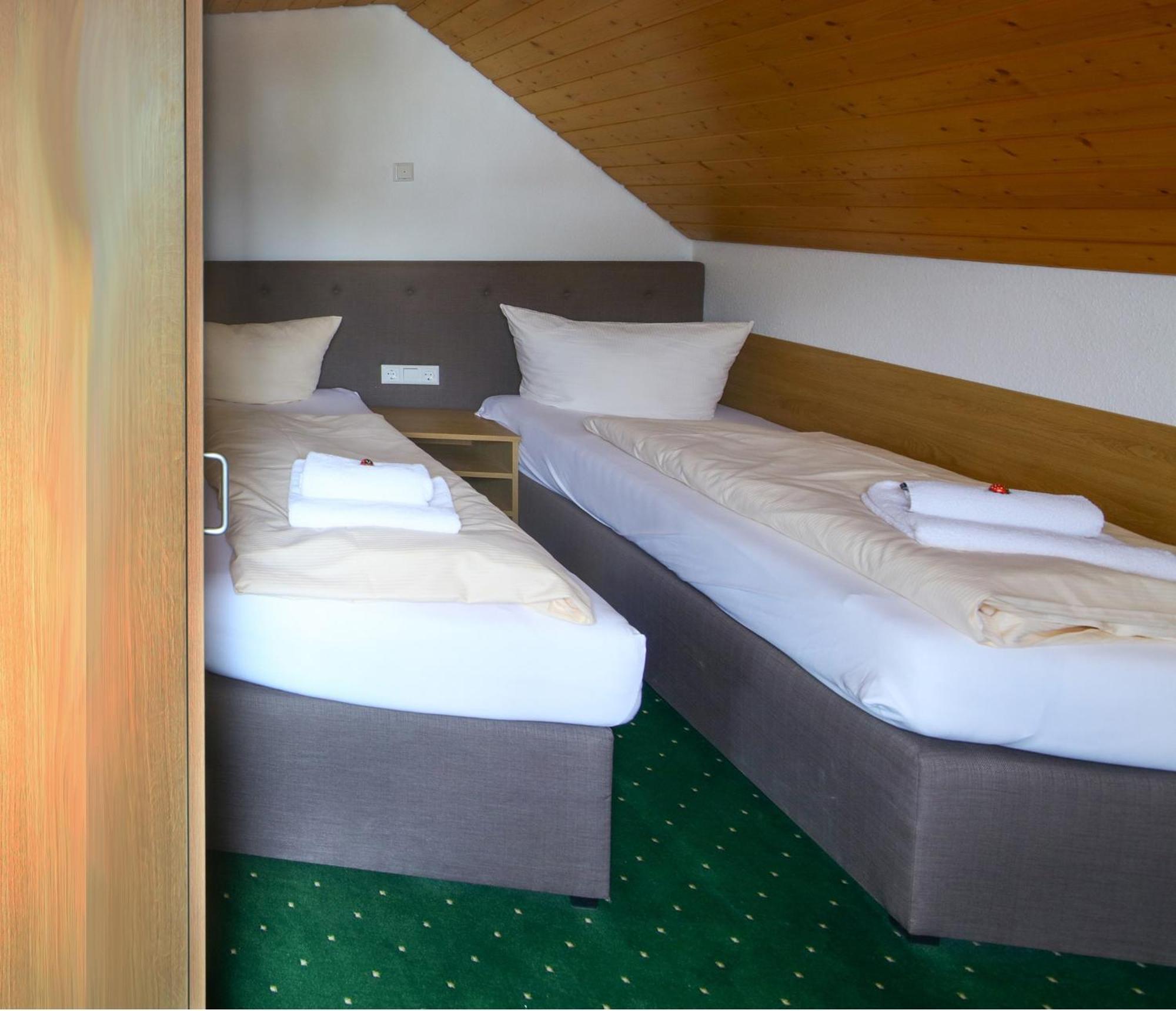Hotel Restaurant Schwoerer 伦茨基希 客房 照片